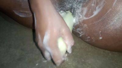 Neetu Bhabhi Fucking Itself With Cucumber. During Bath - desi-porntube.com - India