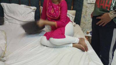 Desi Stepsis Occupied Her Stepbro Room For A Night But He Wanted To Share His Bed - hclips.com - India