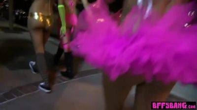 Bisex Teens Hyped Their Party With Strapon And A Cock - videomanysex.com
