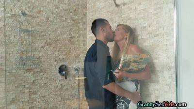 Hairy nympho granny penetrated by big dick in missionary - hotmovs.com