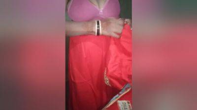 Tamil Girl Dress Change Before Sex Indian Village - desi-porntube.com - India