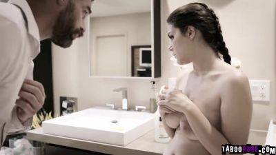 Charles Dera - Fucks Valentina Nappis - Charles Dera - videomanysex.com