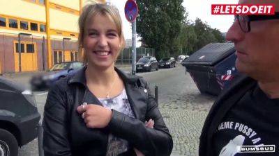 Hardcore Blowjob - Conny Dachs fucks hot German teen Arianna Love's ass on a bus - sexu.com - Germany