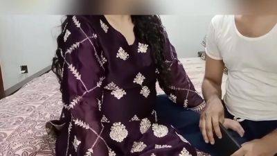 Desi Stepsisters Ne Bola Apne Bhayia Se Bhayia Mer Boyfriend Se Kush Nahi Hota Ab Muja Kon Choda Ga. Video By Redqueenrq - hclips.com - India
