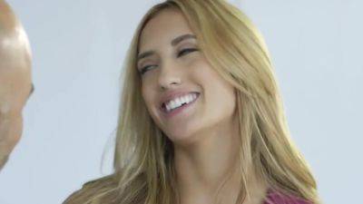 Chloe - real estate babe chloe amour gets anal - upornia.com