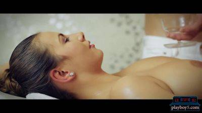 Connie Carter - Big Natural Tits Czech Milf Horny Massage - Connie Carter - videomanysex.com - Czech Republic