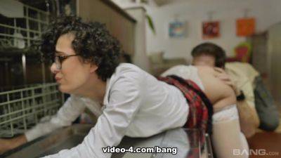 Victoria brennan gets fucked on a dishwasher! - BANG - hotmovs.com