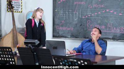 Dolly Leigh - Dolly Leigh gets her tight pussy drilled by her teacher's big cock in the classroom - sexu.com