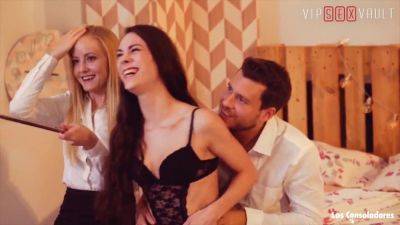 Arwen Gold - Andy Stone - Arwen Gold & Sicilia Model Get Wild in FFM Threesome Party - sexu.com - Russia