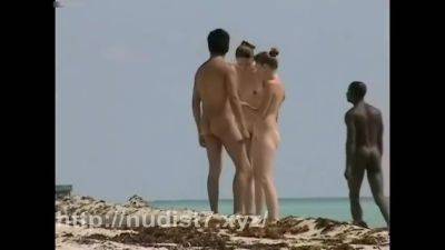 Nudist Bitch Voyeur Vid With Hot Teens - hclips.com