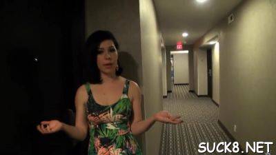 Babe Awards Her Stud With Sex - videomanysex.com