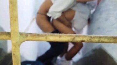 School Student Ki Sex Video Chupke Se Record Kar Dali - desi-porntube.com - India