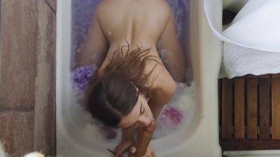 Naomi - Flower Bath - hclips.com
