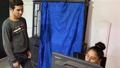 Me Follo El Cono De La Puta Secretaria Y Ordeno Sus Tetas P1 - videomanysex.com