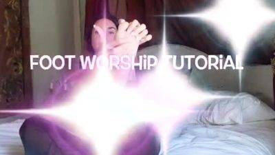 Roxy Fox - my explicit foot worship tutorial - drtuber.com