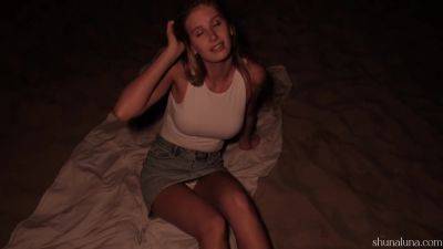 Resort Sex With A Girl From Tinder - hclips.com - Russia