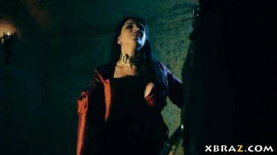 Game Of Thrones Xxx Parody Dungeon Fuck With The Red Wi - videomanysex.com