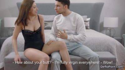 Cuddly Teenie Spreads Tight Muff And Gets Devirginized - upornia.com