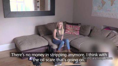 Big Cock Brit Agent Bangs Blonde - hclips.com