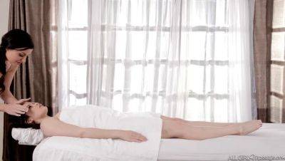 Jenna J.Ross - Sovereign Syre - Jenna J Ross - Sovereign Syre & Jenna J Ross: Unwind with a Lesbian Massage - porntry.com