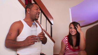 Hotness 18-year-old Feels A Big Black Chopper Inside - videooxxx.com