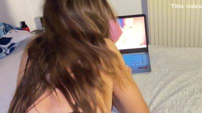 Caught My Roommate Watching Porn (she Thinks Im Her Boyfriend) - upornia.com