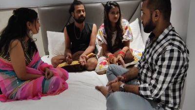 Mature Indian Aunty Teaching Her Young Lover How To Do Sex - desi-porntube.com - India