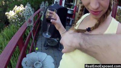 His Emo Girlfriend Enjoys The Balcony And Gives Him A Juicy Blowjob 5 Min - upornia.com