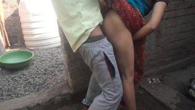 Hot Milf In Huge Ass Indian Bhabhi Strips Saree Choli And Fucks With Devar Ji - desi-porntube.com - India