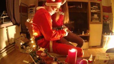 Xxxpaarxxx - Weihnachtsmann Fickt Boses Madchen !!!!! - hclips.com