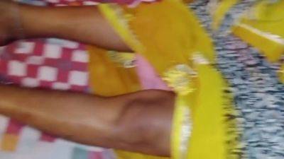 Dressed The Village Sister-in-law In A Yellow Saree And Fucked Her - desi-porntube.com