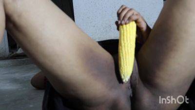 Stepmom Plays With Corn When She Horny - desi-porntube.com