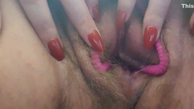 Bbw Plays With Pussy Then Fucks Herself In The Ass - upornia.com