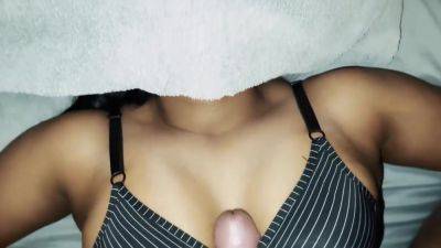 Lot Of Cum On My Neck Uf I Cant Handle Him - hclips.com