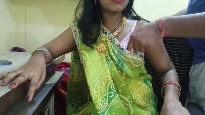Indian Hot Receptionist Amazing Xxx Hot Sex With Office Boss! - hclips.com - India