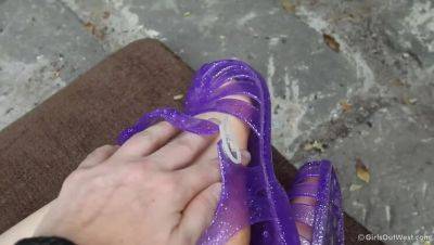 Rosie: Backyard Squirt From My View - xxxfiles.com