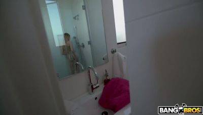 Ryan Maclane - Mackenzie Moss - Ryan McLane - Ryan McLane & Mackenzie Moss: Intense Breakup Fuck / 28.12.2019 - veryfreeporn.com