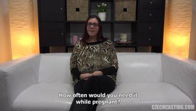 Sexy Brunette Andela's Casting - She's Pregnant! - porntry.com - Czech Republic