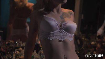Kiara Cole - Scarlett Sage - An Erotic Night: Kiara Cole & Scarlett Sage - Lesbian Teens with Tattoos & Big Asses - porntry.com