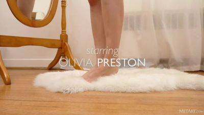 Olivia Preston's Fetish Mirrors: Lingerie & Foot Worship - porntry.com