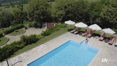Amaris: The Cum-Filled Pool - porntry.com