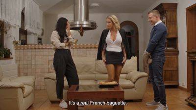 Watch betzz & pavlos seduce a French MILF in a hot French porn video - sexu.com - France