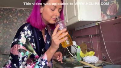 Pretty Face And Victoria Rainbow - Cooking Girlfriend Part 1: Pov Blowjob Instead Of Breakfast - hclips.com