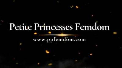 Petite Princess FemDom - Femdom Two Asses Licking And Group - drtuber.com
