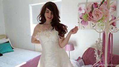Hairy femme Melanie Kate in stockings, sheds wedding gown - porntry.com