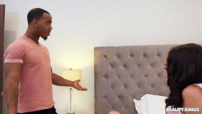 Alexis Tae - Brunette Mazee & Cock Thief / 21.12.2021 - veryfreeporn.com