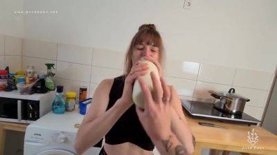 Uberraschungs Fick !! Ich Will Deine Sahne - Anne Eden - hclips.com