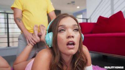 Katie Kush - Leana Lovings - Gamer Girls Compete For Cock - upornia.com