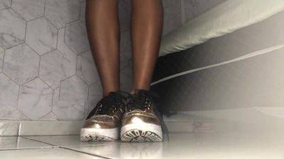 Ebony Girl Sneaker Fetsh - SoloAustria - hotmovs.com