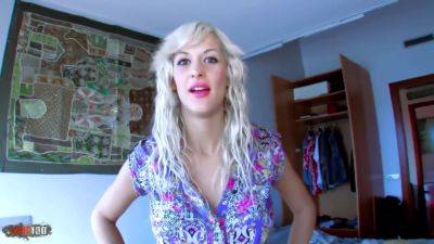 Amazing Spanish Housewive Babe Fucking For Money On Her Bed - videooxxx.com - Spain
